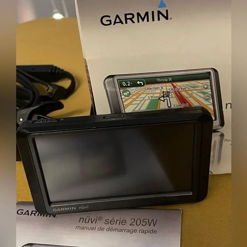 Garmin nuvi 255WT Automotive GPS system In Box Complete - Picture 2 of 5